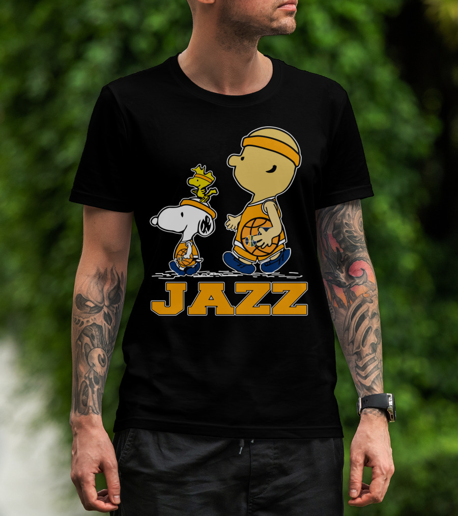 Snoopy And Woodstock With Basketball For Utah Jazz Fans T-Shirt