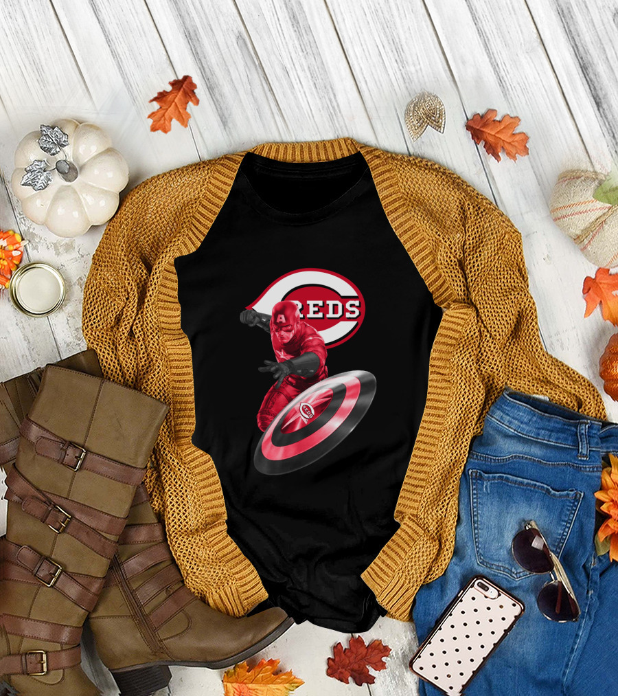 Cincinnati Reds Captain America Crossover Fan T-Shirt