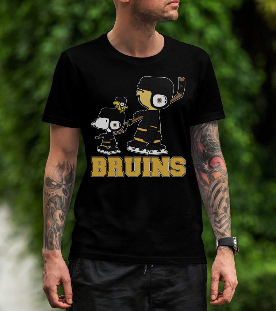 Snoopy Woodstock Boston Bruins Hockey Gear Fans T-Shirt