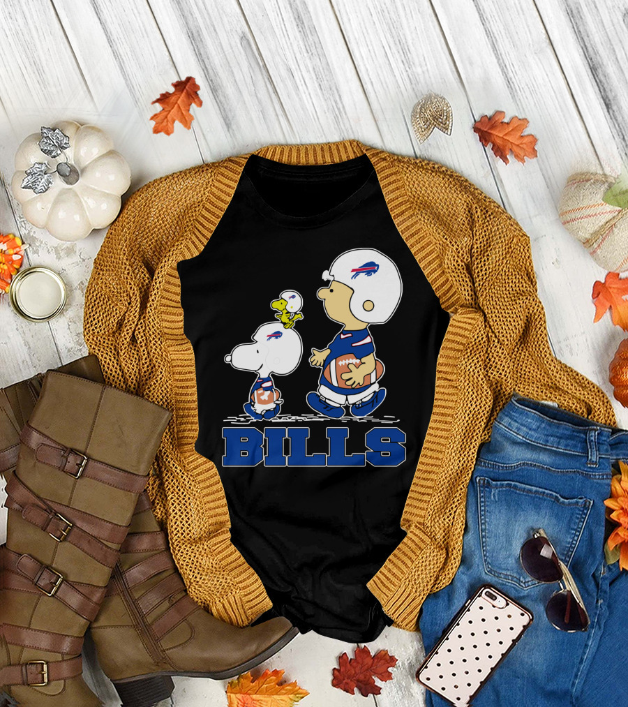 Snoopy And Woodstock In Buffalo Bills Helmets With Charlie Brown And Football T-Shirt
