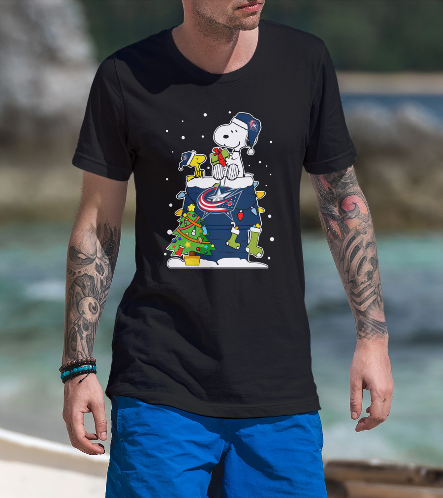 Columbus Blue Jackets Snoopy With Woodstock Christmas T-Shirt