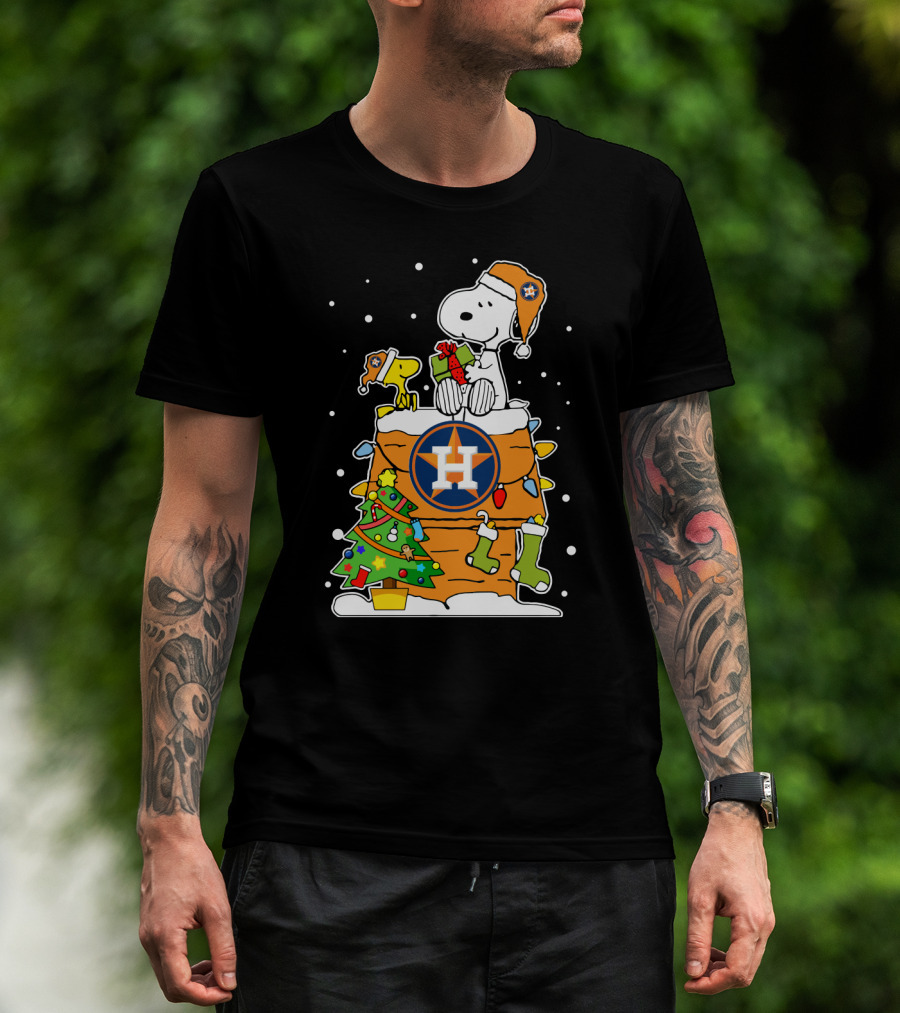 Houston Astros Snoopy Woodstock Christmas Tree Holiday Gift T-Shirt