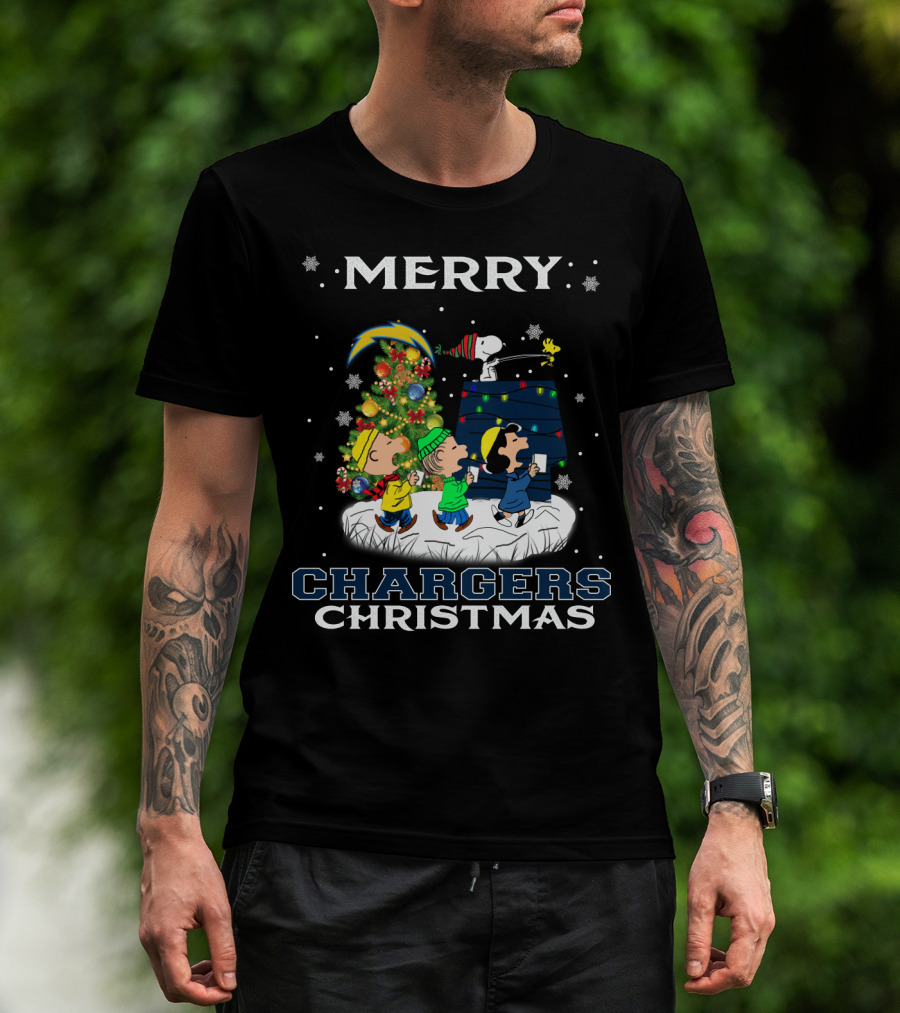 Merry Chargers Christmas Los Angeles Snoopy Peanuts T-Shirt