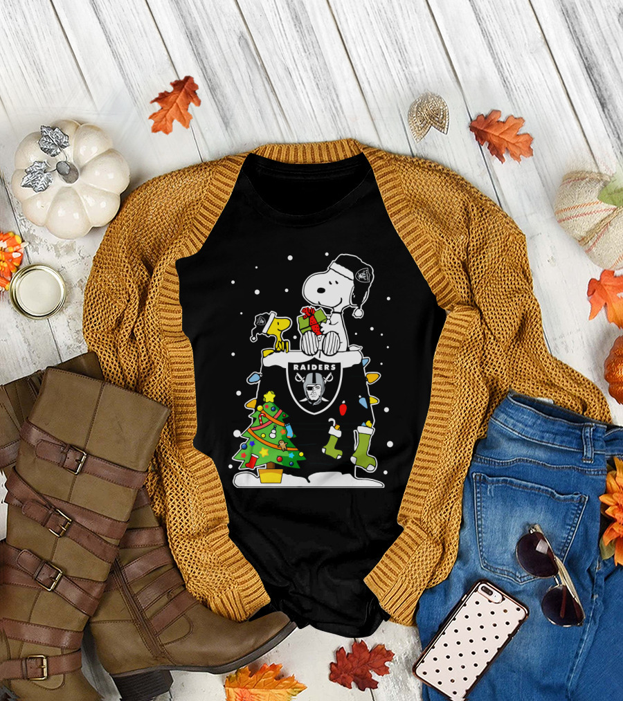 Raiders Snoopy With Christmas Tree And Woodstock T-Shirt