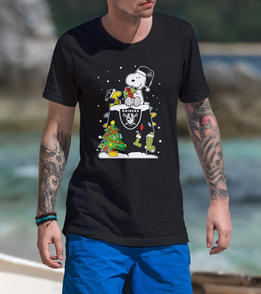 Raiders Snoopy With Christmas Tree And Woodstock T-Shirt