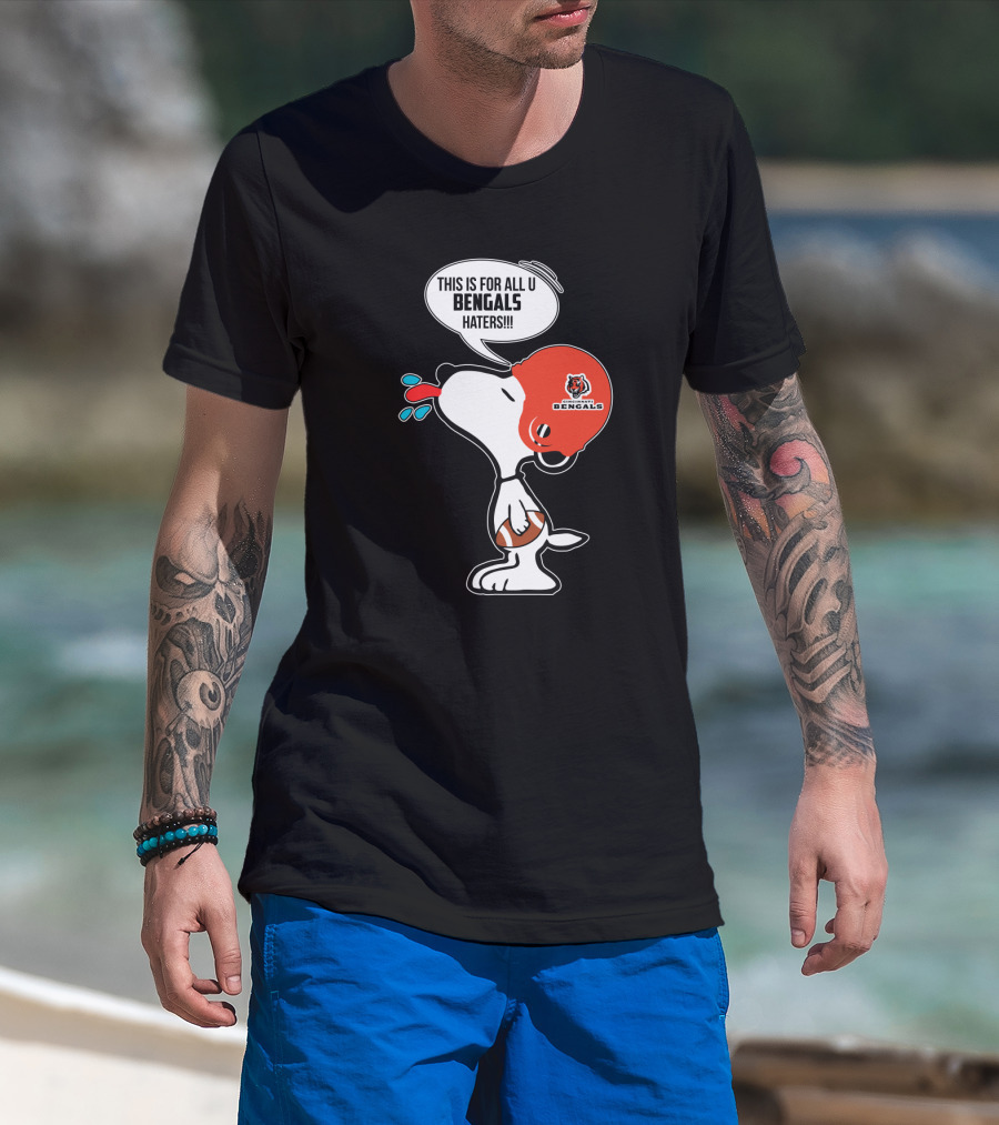 Snoopy Cincinnati Bengals Helmet Speech Bubble Haters Football T-Shirt