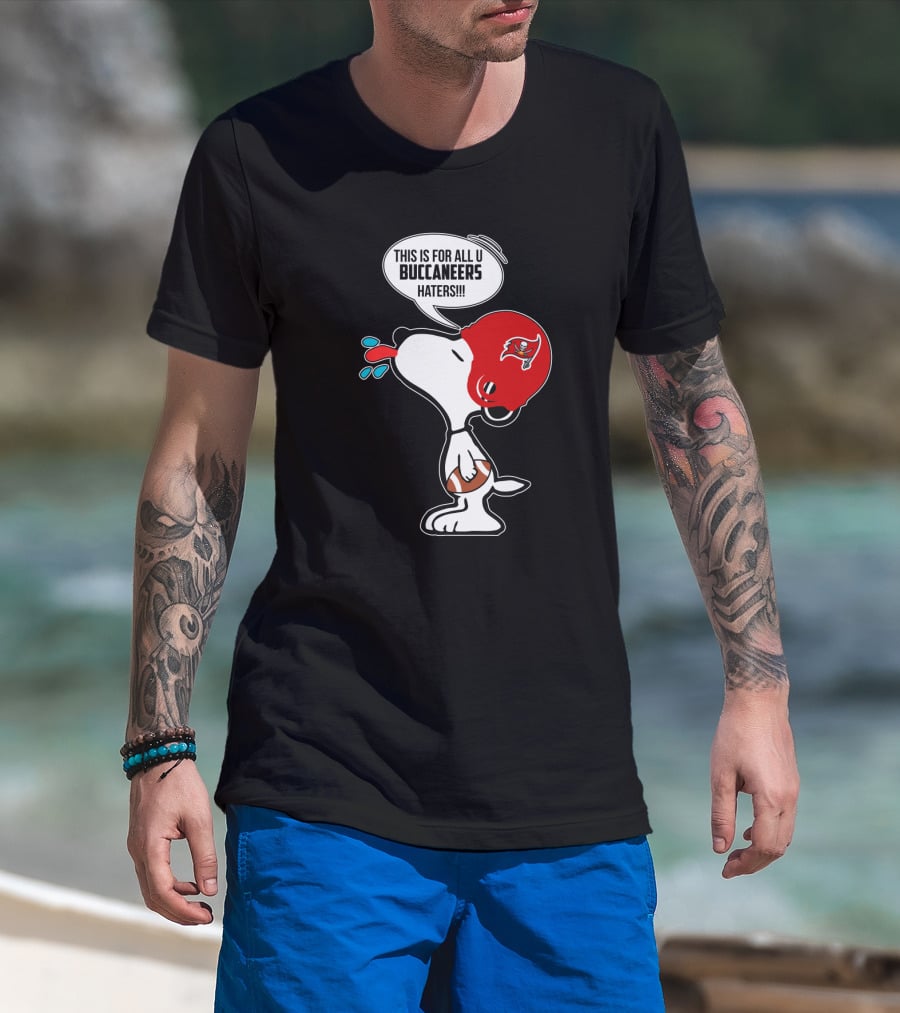 Snoopy Buccaneers Helmet Spitting Football Fans Haters T-Shirt