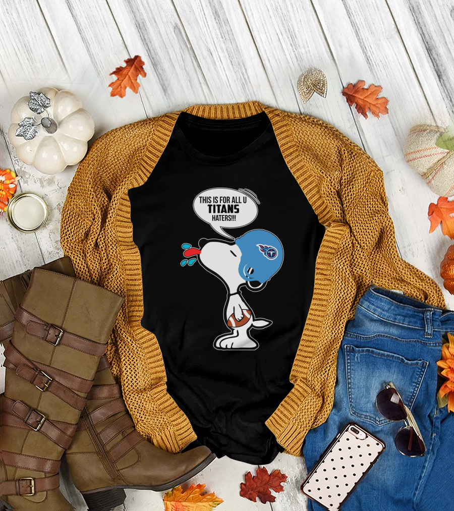 Snoopy Titans Haters Football Speech Bubble Helmet T-Shirt