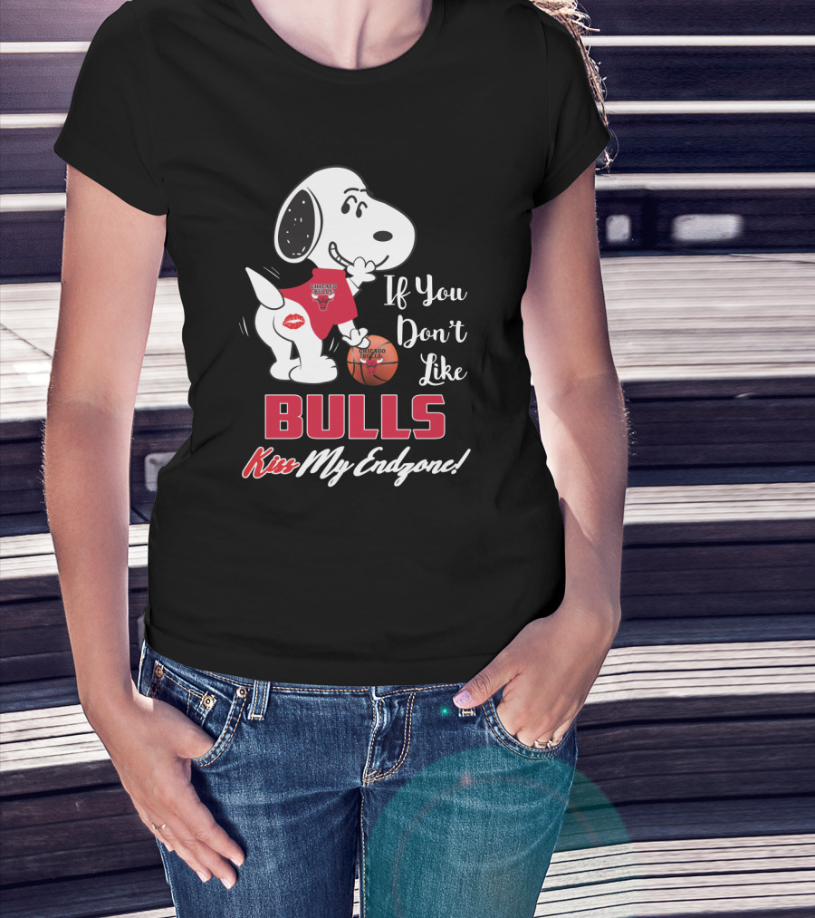 Snoopy If You Don’t Like Chicago Bulls Kiss My Endzone T-Shirt
