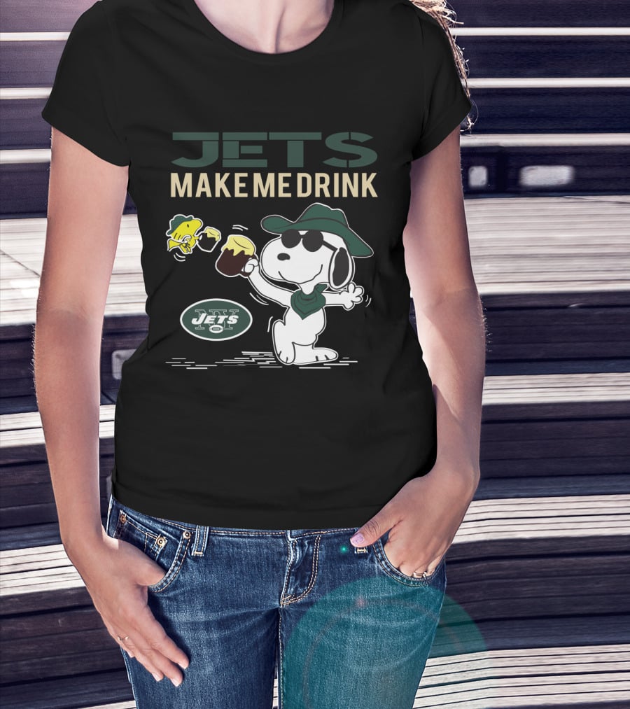 Jets Make Me Drink Snoopy And Woodstock New York Fans T-Shirt