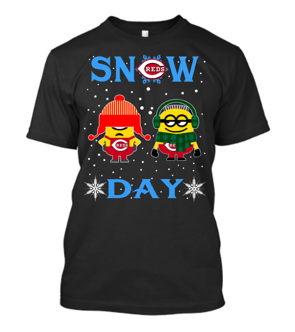 Cincinnati Reds Snow Day With Cozy Minion Fans T-Shirt