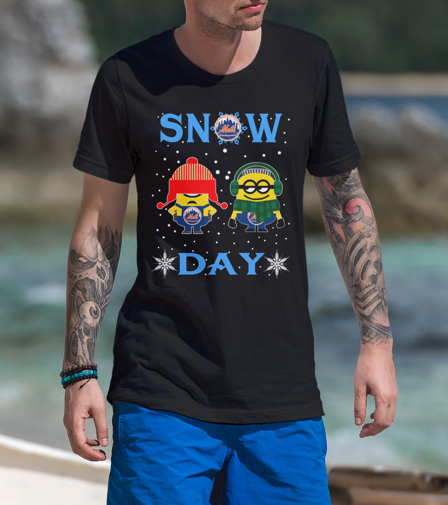 Snow Day Minions With New York Mets Winter T-Shirt