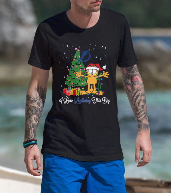 I Love Lightning This Big Christmas Garfield Cat Tampa Bay Lightning Tree Presents T-Shirt