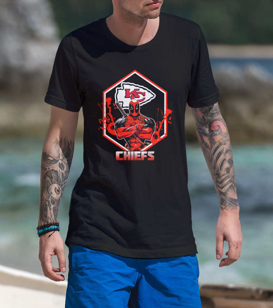 Deadpool Chiefs Kc Fans T-Shirt