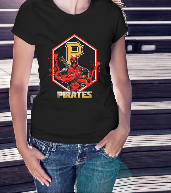 Deadpool Crossover With Pittsburgh Pirates Logo Fans T-Shirt