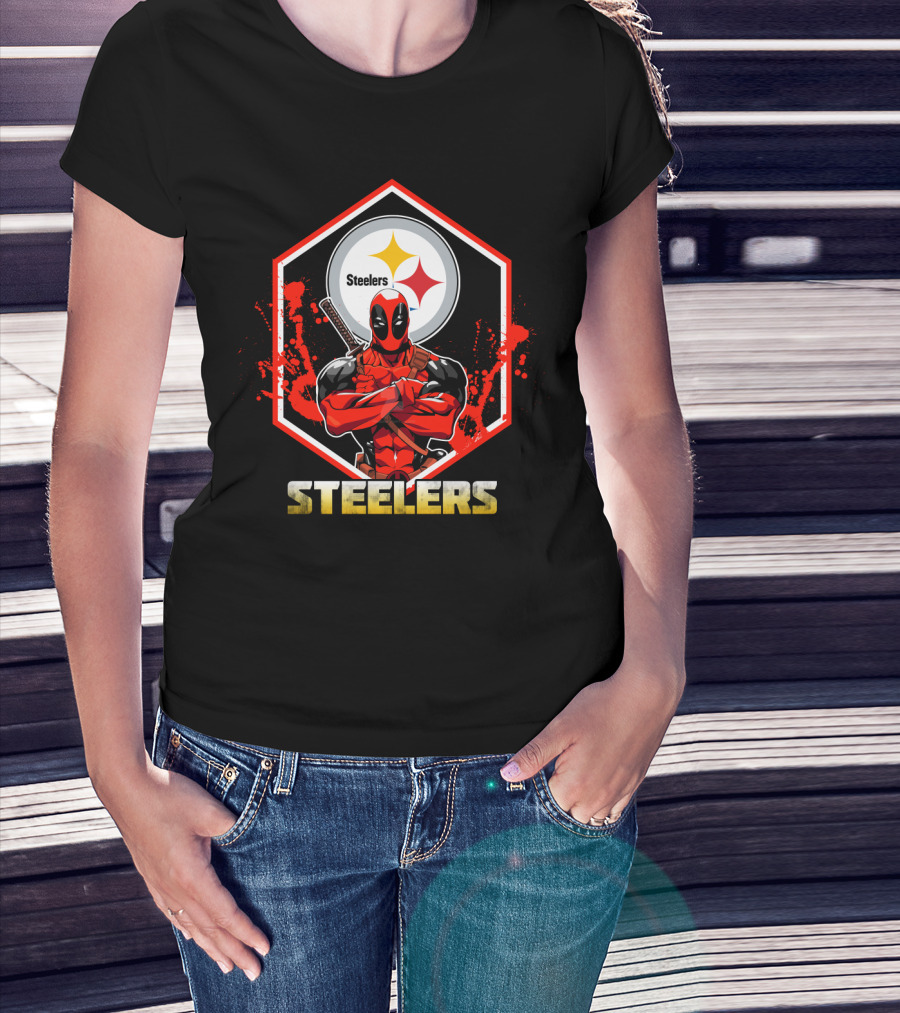 Deadpool Steelers Fans Comic Crossover T-Shirt