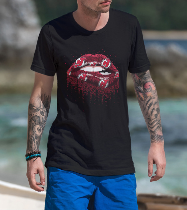 New Jersey Devils Glitter Lips Fan Art With Team Logo T-Shirt
