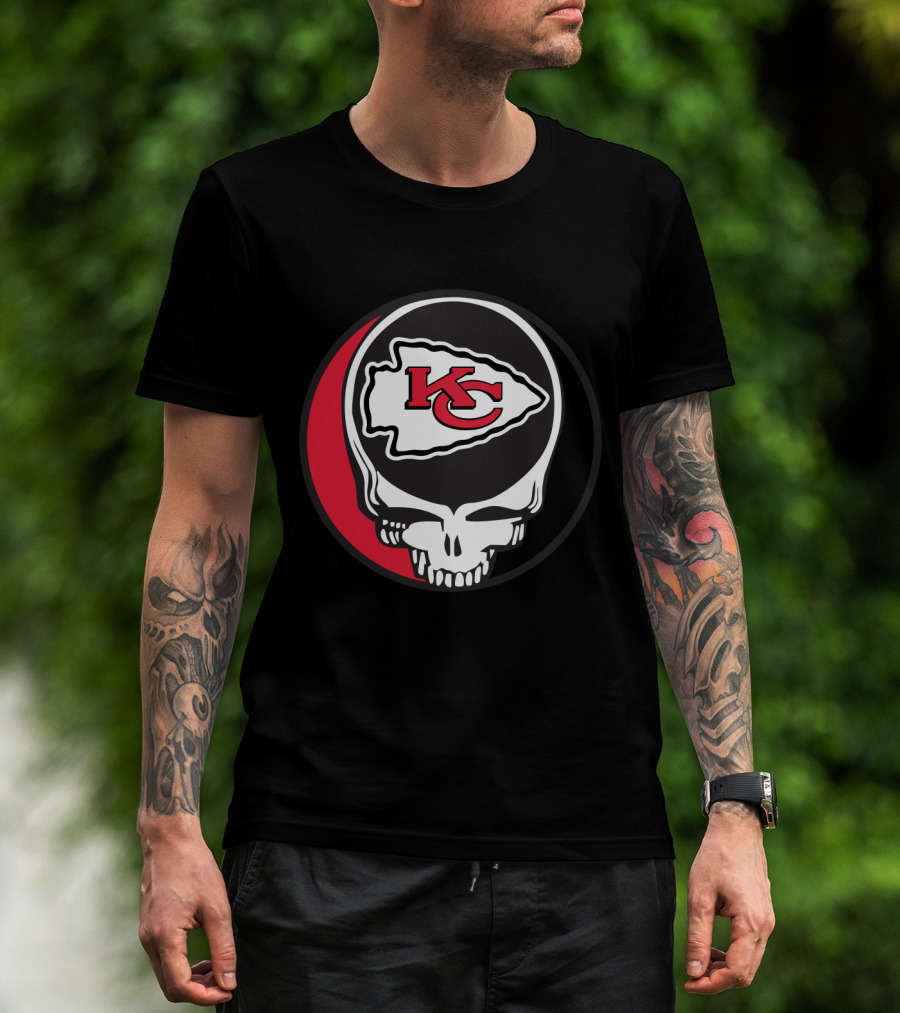 Kansas City Chiefs Skull Logo Fusion With Grateful Dead T-Shirt