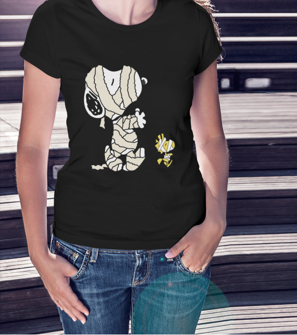 Peanuts Snoopy Mummy Wrapped Woodstock Halloween T-Shirt