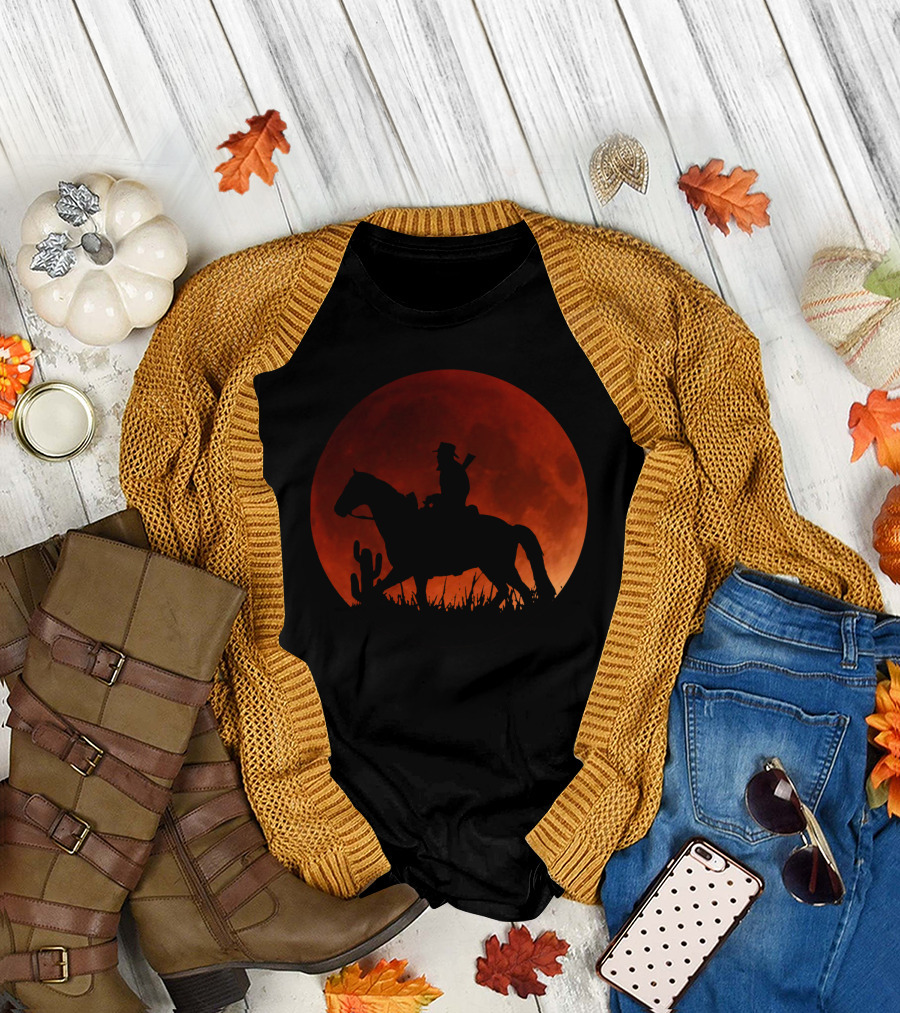 Red Moon Cowboy Riding Silhouette Red Dead Redemption T-Shirt