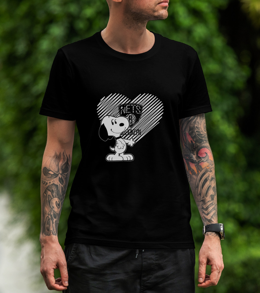 Snoopy Brooklyn Nets Heart Fan Favorite T-Shirt