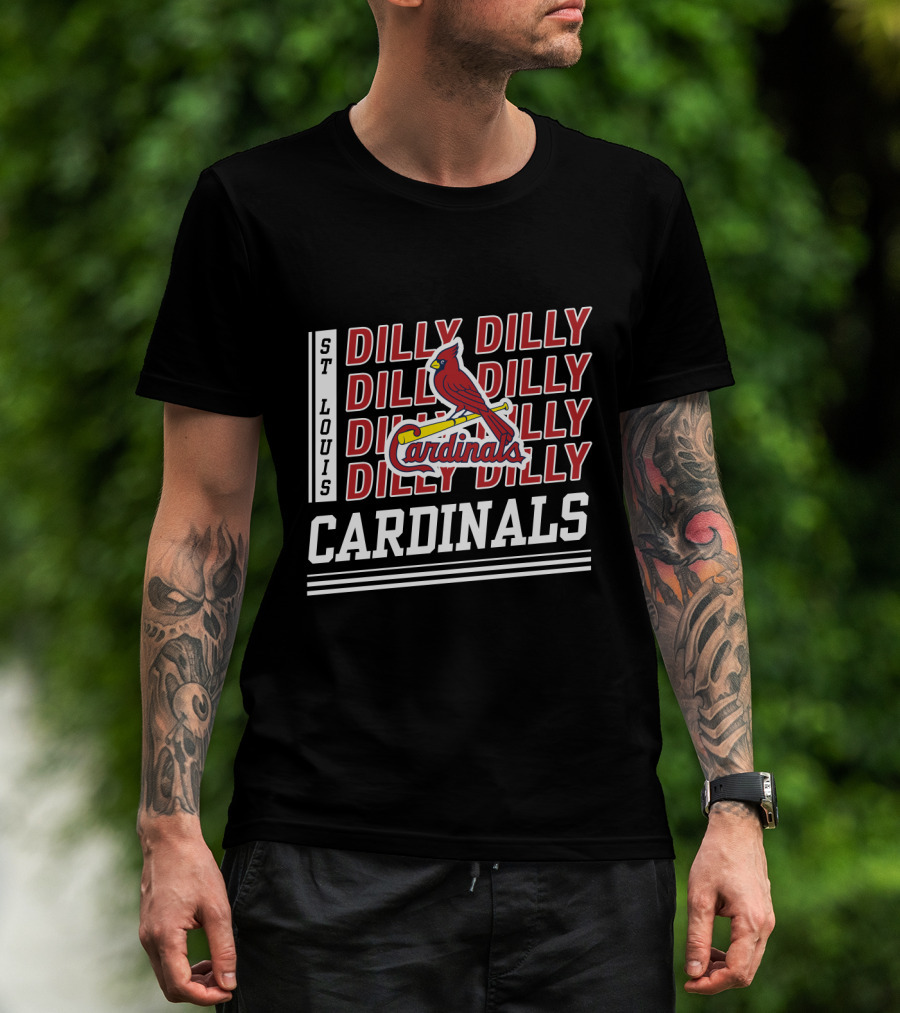 St Louis Cardinals Dilly Dilly Red Bird Logo Cardinals Layered Text T-Shirt