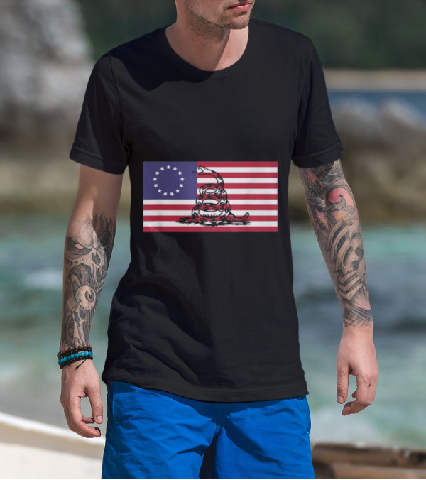 Betsy Ross Flag Combined With Gadsden Snake Icon 13 Star Colonial American Symbolism T-Shirt
