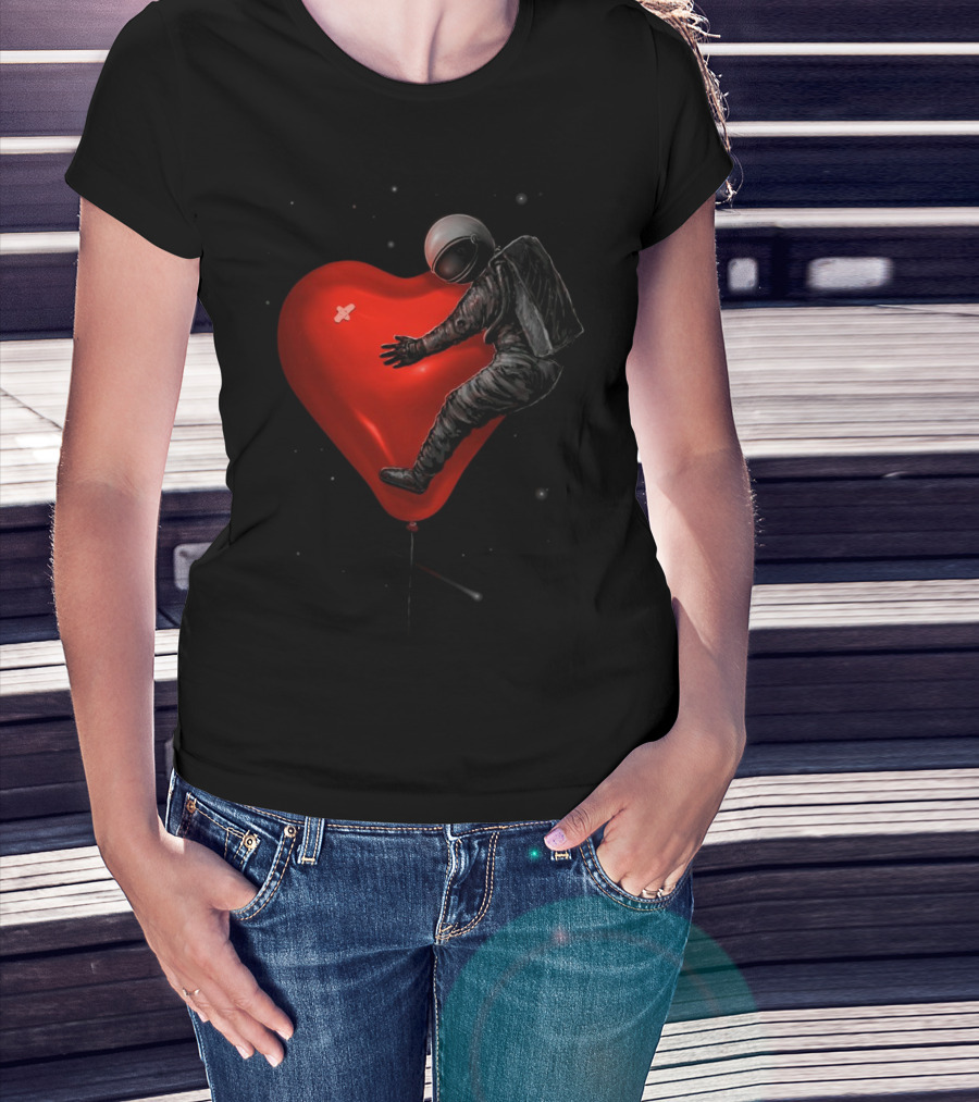 Space Astronaut Embraces Heart Balloon T-Shirt