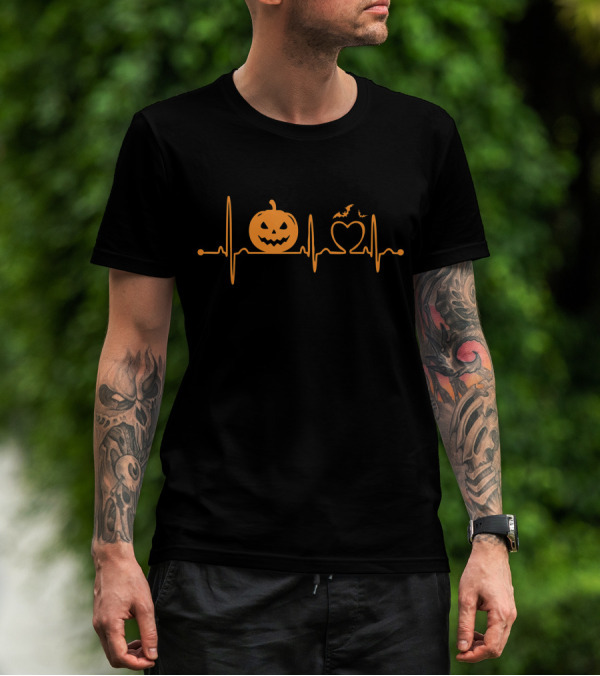 Halloween Pumpkin Heartbeat Jack-O'-Lantern Heart Bats EKG Line T-Shirt