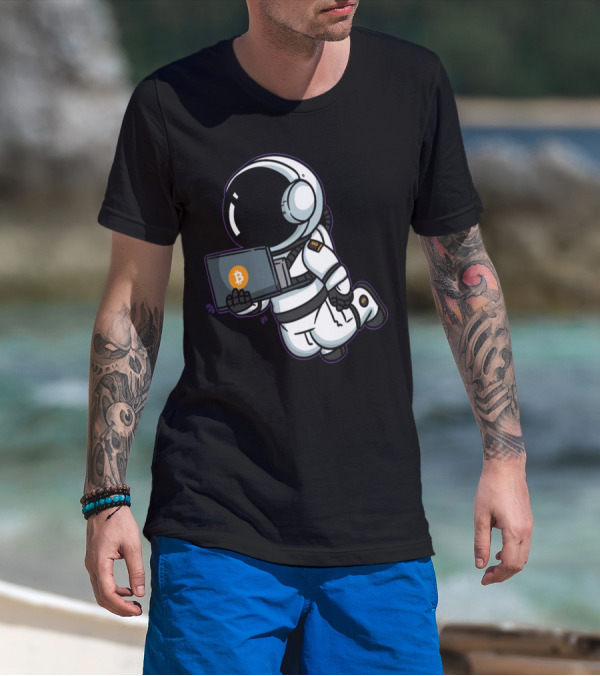 Astronaut Bitcoin To The Moon Crypto Adventure T-Shirt