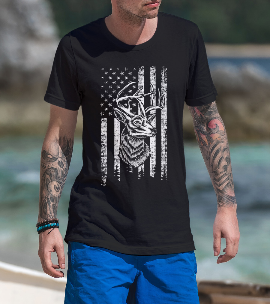 Deer Hunting Hunter Deer Head Antler With American Flag Background T-Shirt