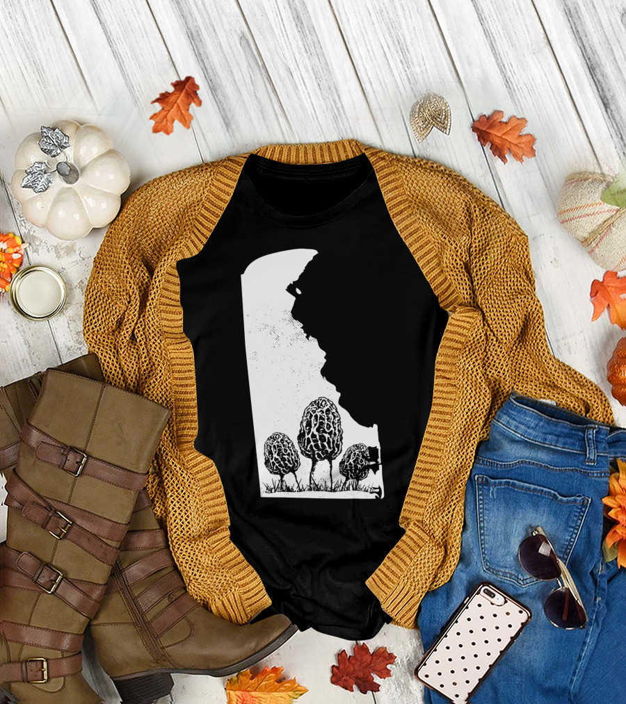 Delaware Morel Mushroom Hunting Foraging Shrooming Hunter Exploration T-Shirt