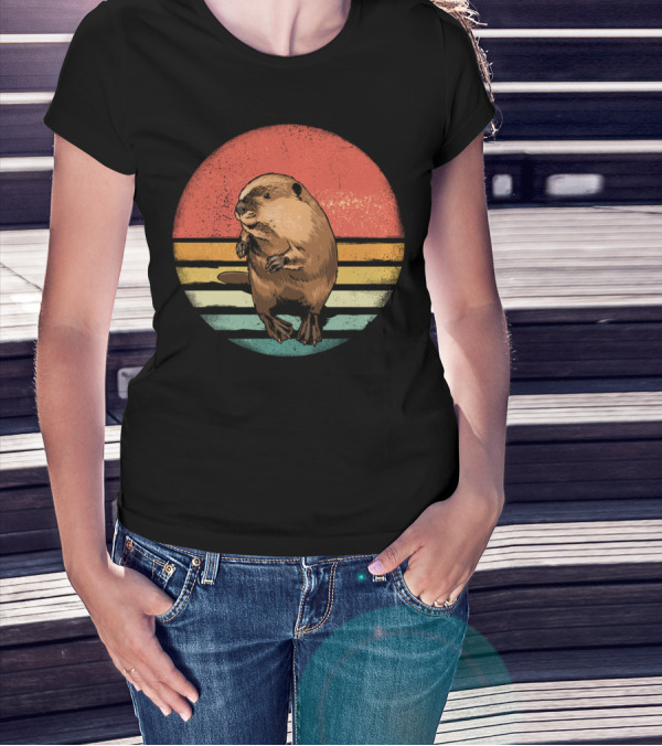 Retro Vintage Castor Nature Lover With Striped Sunset Circle T-Shirt