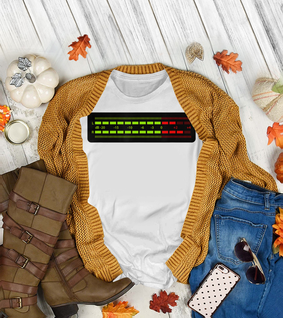 Retro Vu Meter dB Stereo Sound Engineer Music Lover T-Shirt