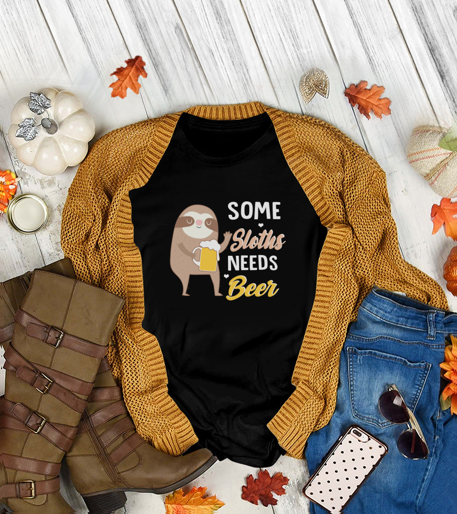 Some Sloths Needs Beer With Cute Sloth Holding Mug T-Shirt