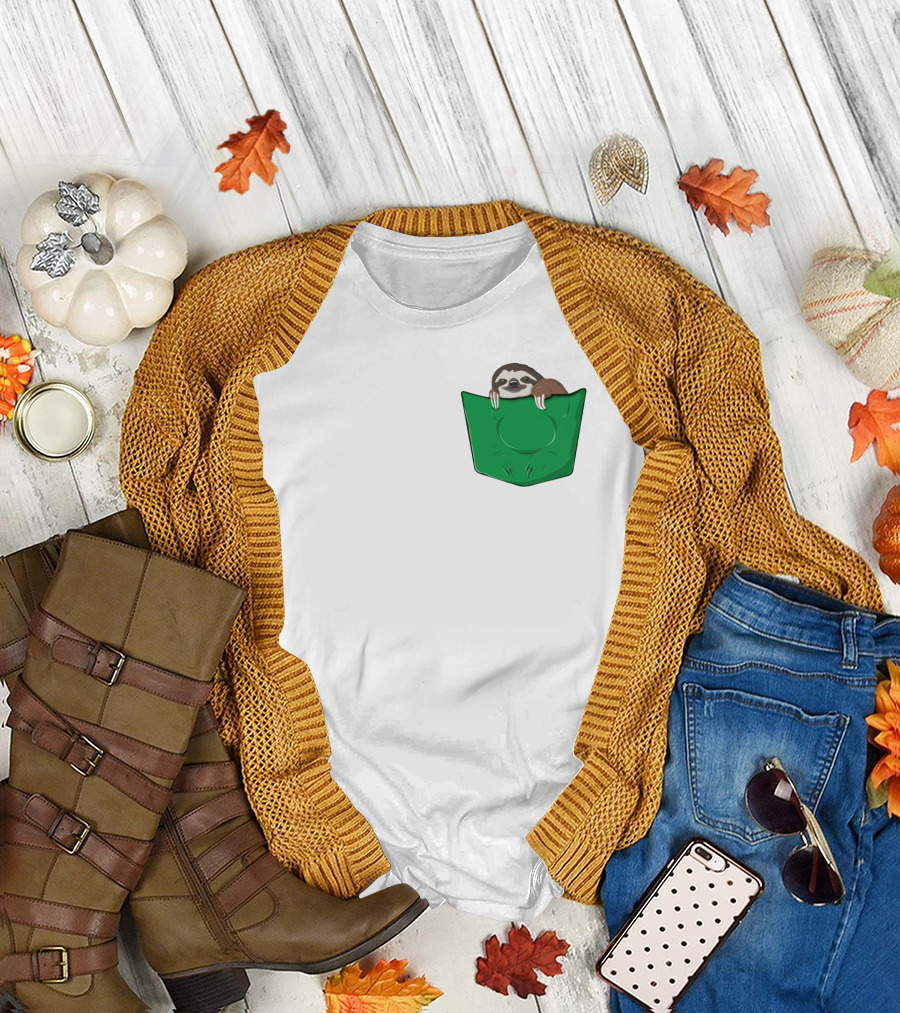 Cute Sloths Pocket with Adorable Sloth Peeking from Green Pocket T-Shirt