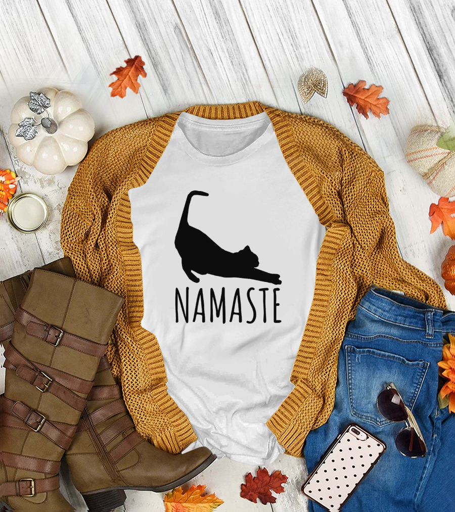 Namaste Cat Stretch Yoga Pose Funny Yoga T-Shirt
