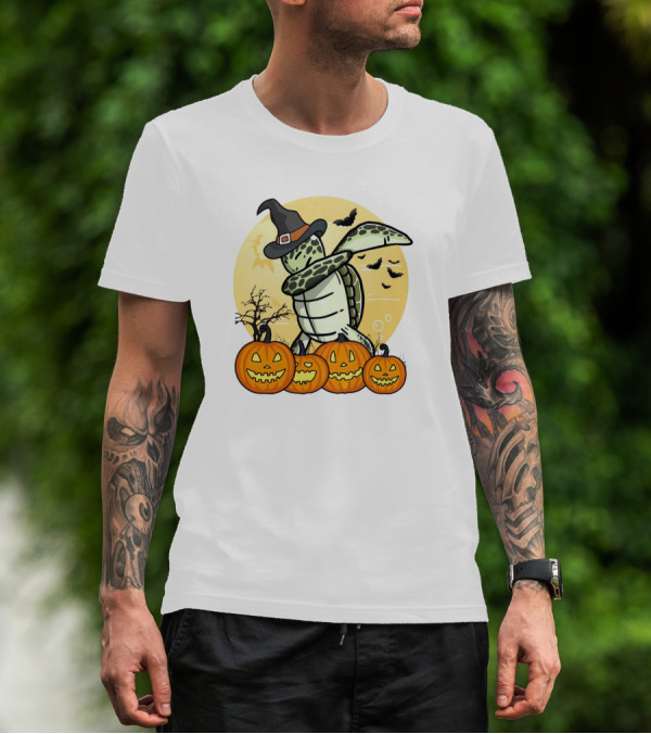 Turtle Dabbing With Witch Hat And Pumpkins Halloween Dab Dance T-Shirt