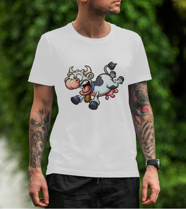 Crazy Cartoon Cow Hilarious Comedy Expression T-Shirt