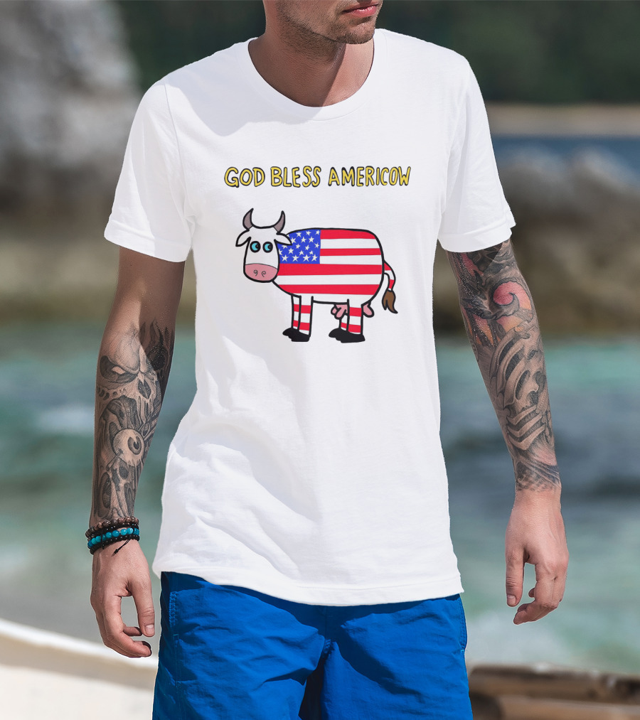 God Bless Americow Patriotic Cow With American Flag T-Shirt