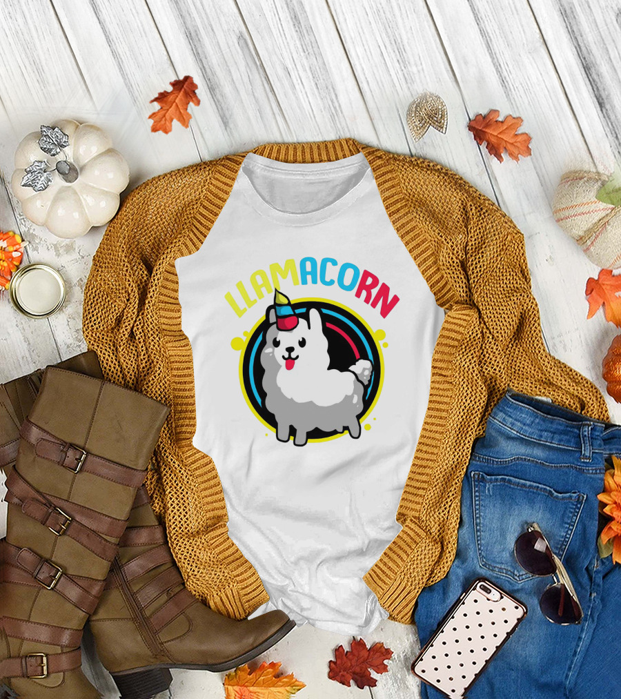 Llamacorn Charming Cute Alpaca with Rainbow Horn T-Shirt