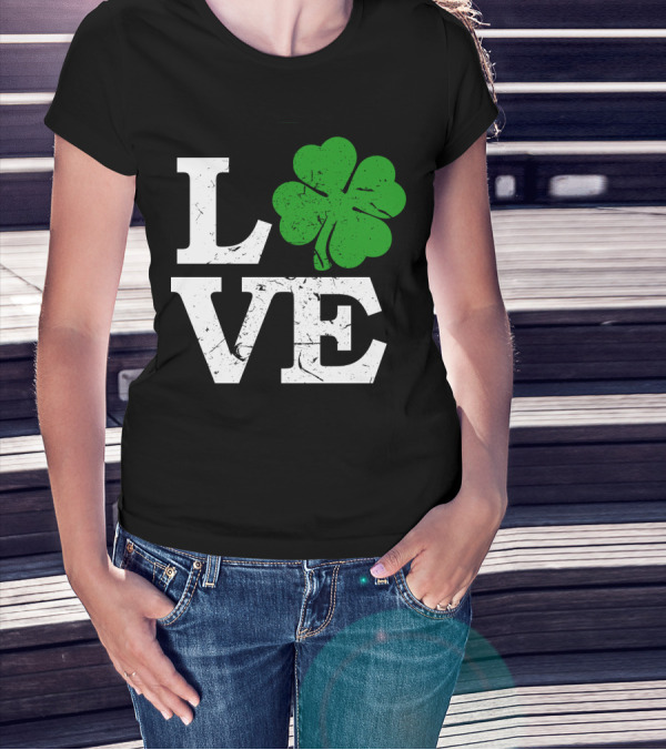 St. Patrick's Day Love With Shamrock T-Shirt