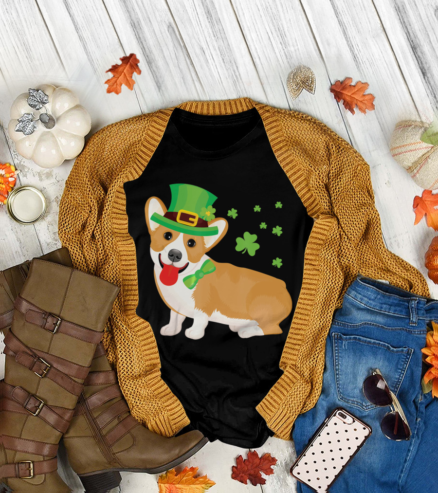 Corgi St Patrick's Day Lucky Shamrocks and Green Leprechaun Hat T-Shirt