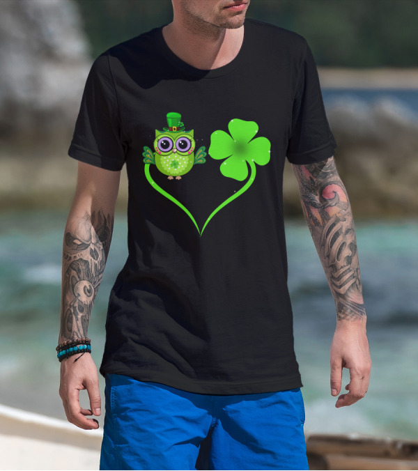 Owl Lover Clover Shamrocks Love Luck T-Shirt