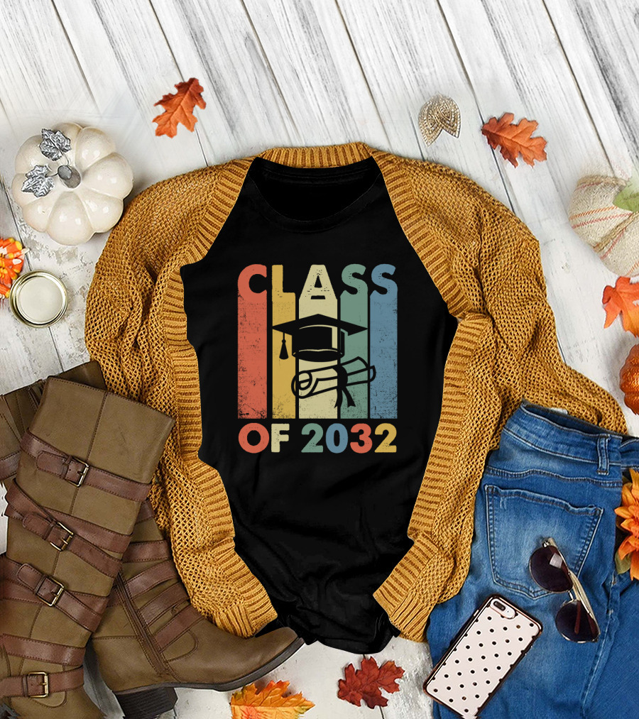CLASS OF 2032 GRADUATION CAP AND DIPLOMA T-Shirt