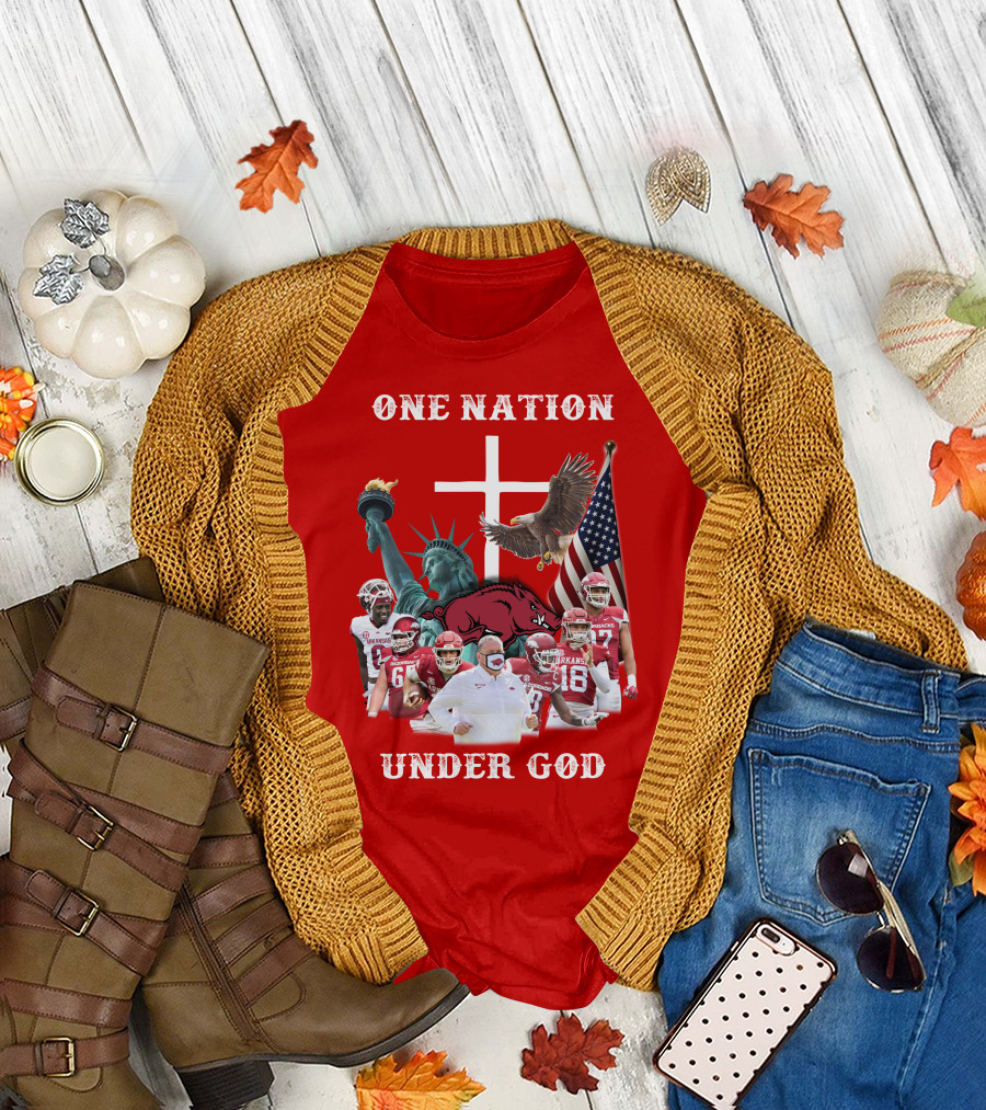 ONE NATION UNDER GOD Arkansas Razorbacks Football Liberty Statue Eagle Flag T-Shirt