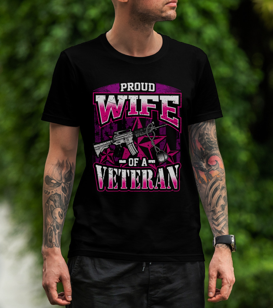 Proud Wife Of A Veteran Military Wife Rifle And Dog Tags Stars Background T-Shirt