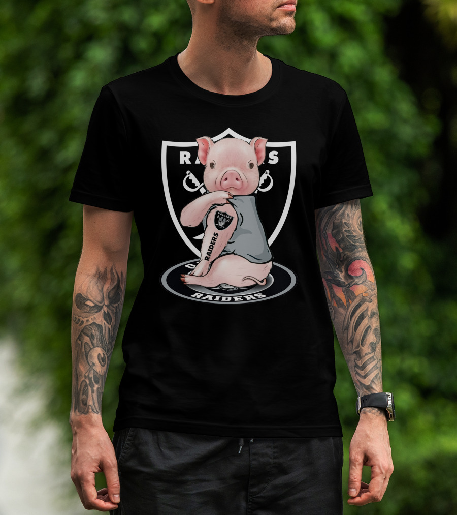 Pig Raiders Tattoo Shield T-Shirt