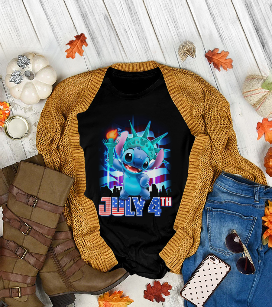 Stitch July 4th Statue of Liberty Torch and American Flag Background T-Shirt