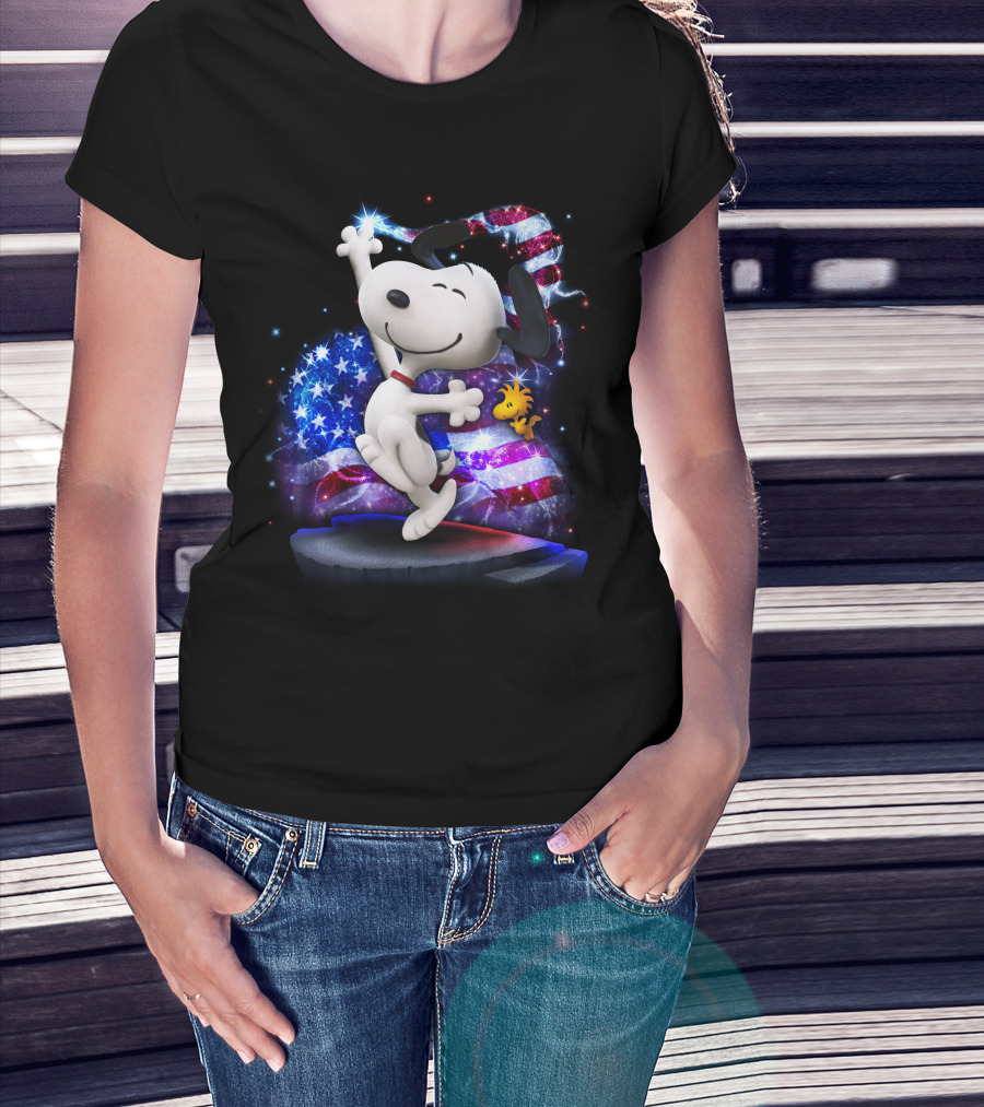 Snoopy Bling July Patriotic Celebration With Woodstock And American Flag T-Shirt